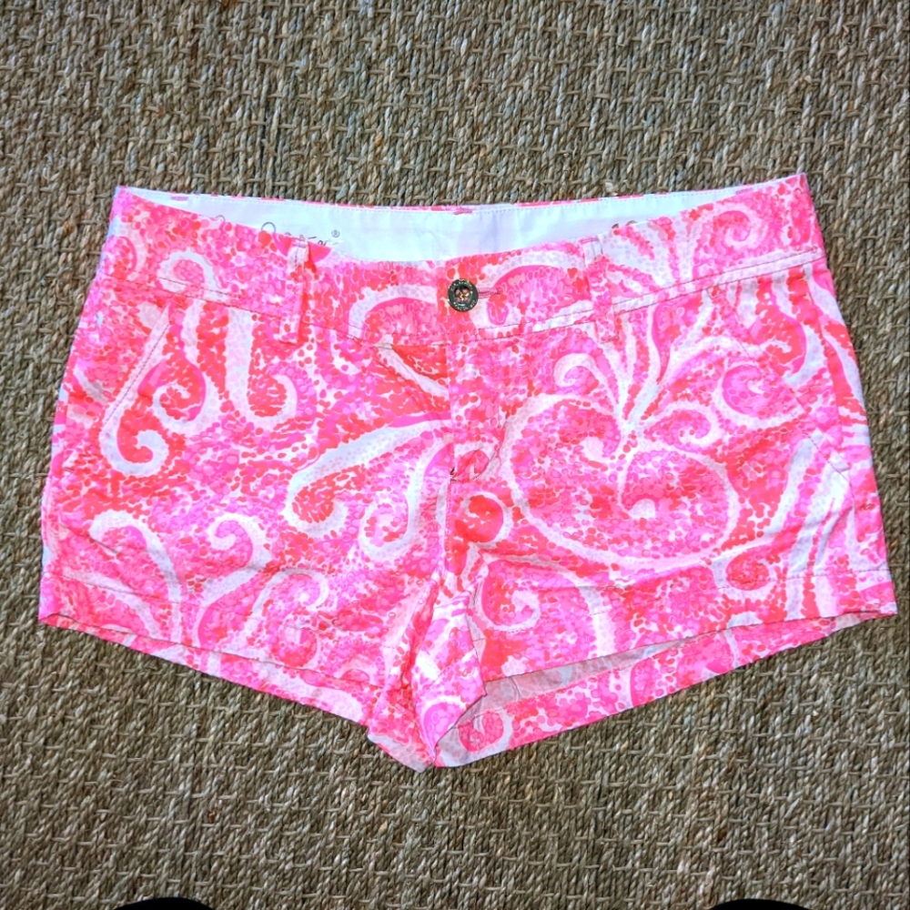 EUC Lilly Pulitzer Pink Pout Paisley Walsh Short size 10
